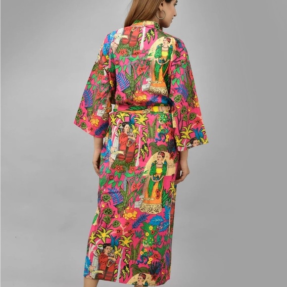 Frida Kahlo Kimono - Picture 3 of 9